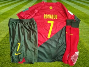 dres Ronaldo Portugalsko 145-155cm