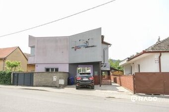 RADO | Obchodný priestor + byt + pozemok 451m2, Kubranská - 