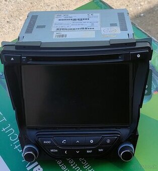 Hyundai CAR NAVIGATION/CD PLAYER