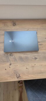 Štýlový Asus Zenbook s Intel i7- top stav