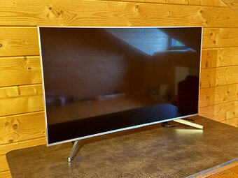 Sony TV, 55" model: KD-55XF8577