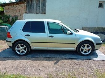 Volkswagen golf 4