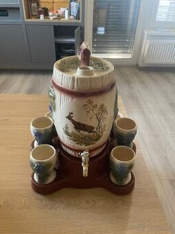 Predám tento krásny porcelánový kúsok.