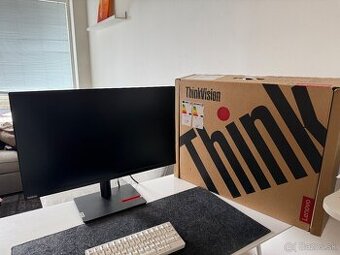 LENOVO ThinkVision T27h-30 27"