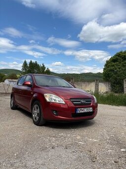 Predám Kia Ceed 1.4 16V 2007