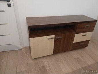 2x Komoda (jedna od druhej zrkadlovo otovcena)