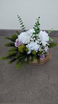 Ikebana na hrob