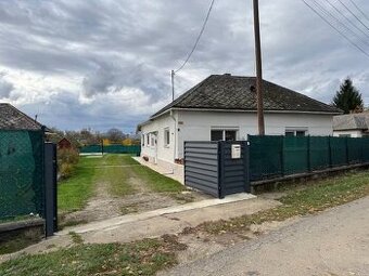 Kolesár reality predáva rodinný dom v obci Hidvégardó