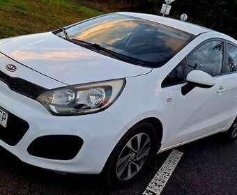 Predám: Kia Rio, r.v. 2013, 1.4 80 kW, manuál