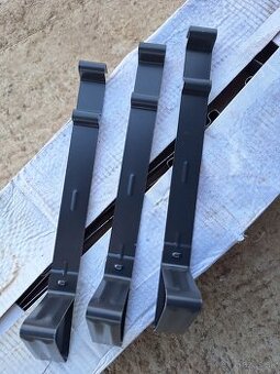 Protisnehové háky Wienerberger