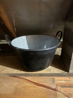 Smaltovaním kotlík priemer 55 výška 25