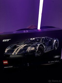Lego Technic Ford GT 42154