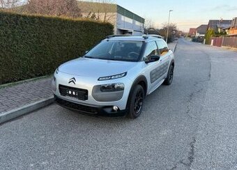 Citroën C4 Cactus 1,2i/81kw serviska nová STK benzín manuál