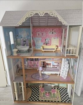 Detský drevený domček na hranie