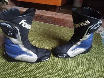 Dámske moto čižmy