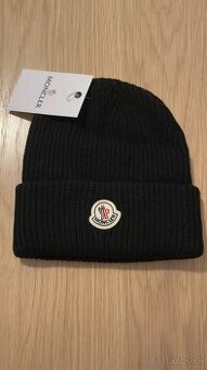 MONCLER ZIMNÁ ČIAPKA