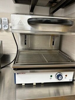 Salamander elektricky posuvný 48x52x53cm