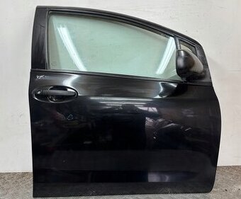 Toyota Yaris II 2006- pravé predné dvere