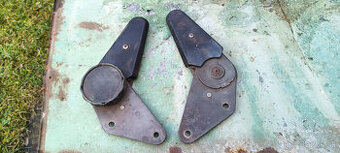 Pánty na sedačku škoda 105 120