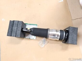 Arnottove závesné mechy Porsche Panamera 970