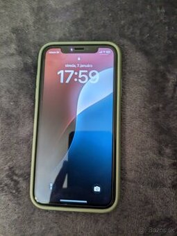 Apple iPhone Xr 64GB + Apple Watch 4 44mm 16GB