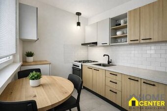 R E Z E R V O V A N Ý 3 izbový byt s balkónom , Košická, Kom