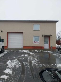 Prenájmem pracovný byt.