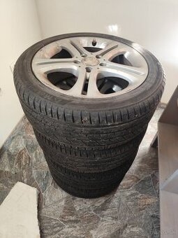 Letné pneumatiky s elektrónmi