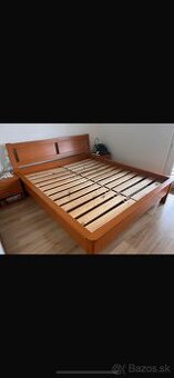Predam manželskú masívnu postel