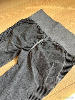 Športové legíny s vysokým pasom M