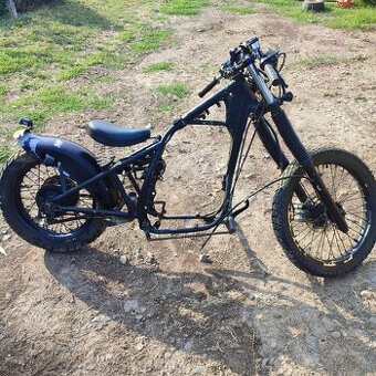 Choper, suzuki