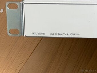 Aruba Instant On 1930 24G 4SFP+ Switch