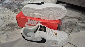 Nike air