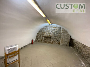 Prenájom priestoru v suteréne - centrum mesta