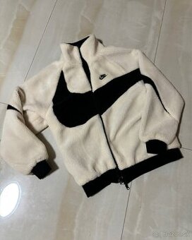 Nike bunda