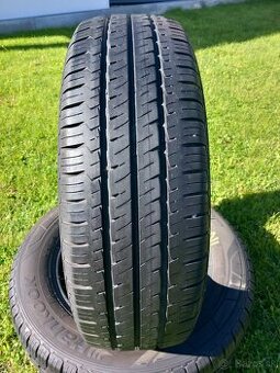 205/65 r16C letne pneumatiky 2 kusy.