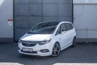 Opel Zafira OPC