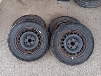 Predám kolesá plechové disky 5x112 R15