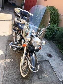 Yamaha XVS 1100 Dragstar