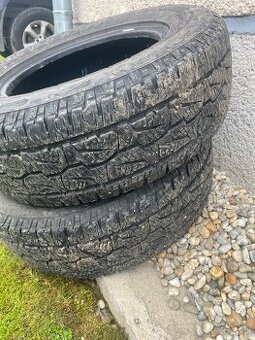 Predám pneumatiky 255/65 r17