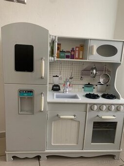 Detská drevená kuchynka