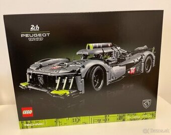 LEGO® Technic 42156 PEUGEOT 9X8 24H Le Mans Hybridný hyperca