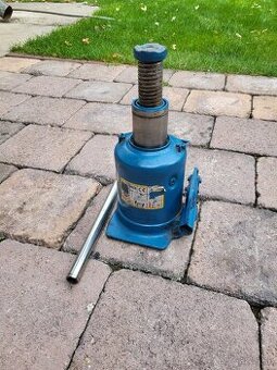 12t ručný zdvihák