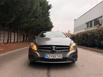 Mercedes A trieda 180