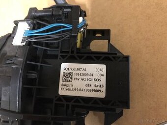 Predám páčky smeroviek a stieračov na škodu Octavia