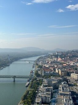 Hľadám si brigádu