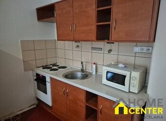 PREDAJ : GARSÓNKA S BALKÓNOM NA VII. SÍDLISKU, KOMÁRNO