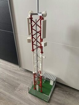 Model telekomunikačného vysielača