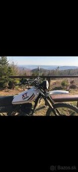 Yamaha XT 250 ma nemecky TP
