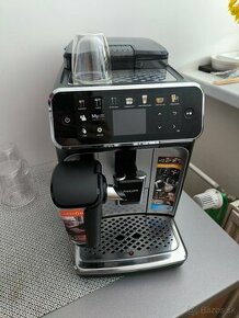 Kávovar Philips Series 5400
